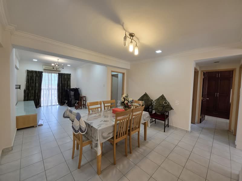 Apartment for Sale at Pangsapuri Sri Cempaka - Izzat Zamros - Living Room - PropertyGuru.com.my