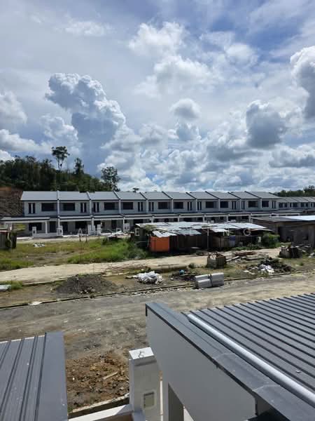 2-storey Terraced House for Sale in Kuching (Sarawak) - Darren Ling - Exterior - PropertyGuru.com.my