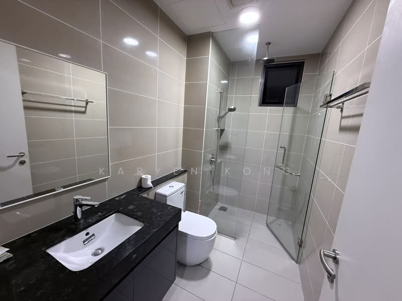 Service Residence for Sale at The Park 2 - Karyen Kong - Bathroom - PropertyGuru.com.my