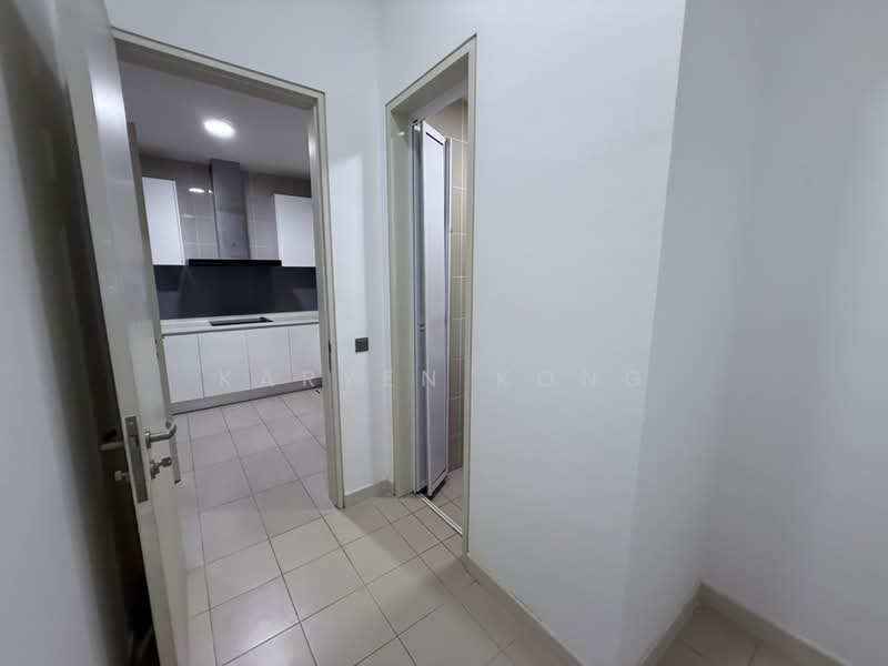 Service Residence for Sale at The Park 2 - Karyen Kong - Kitchen - PropertyGuru.com.my