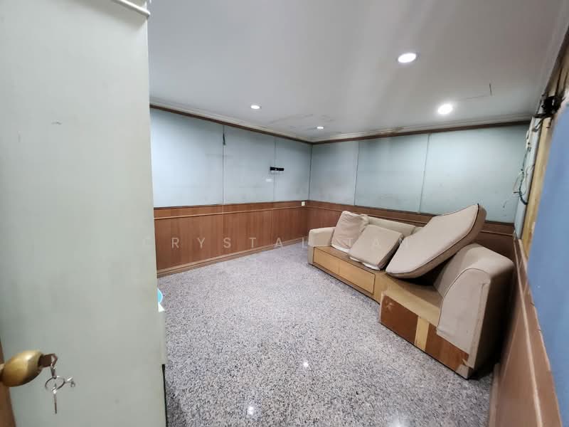 Rumah Berkembar untuk Dijual di Taman Pelangi (Johor Bahru) - Crystal Tan - Living Room - PropertyGuru.com.my