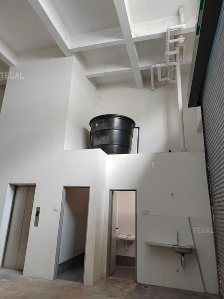 Gudang untuk Disewa di Shah Alam (Selangor) - Alex Lee - Interior - PropertyGuru.com.my