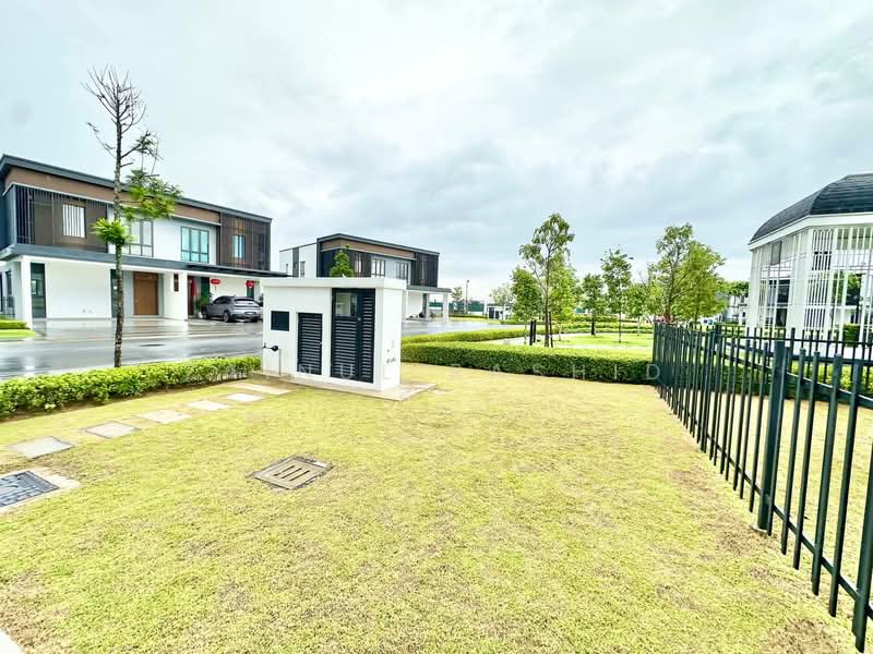 Semi-Detached House for Sale in Telok Panglima Garang (Selangor) - Zainul Rashid - Exterior - PropertyGuru.com.my