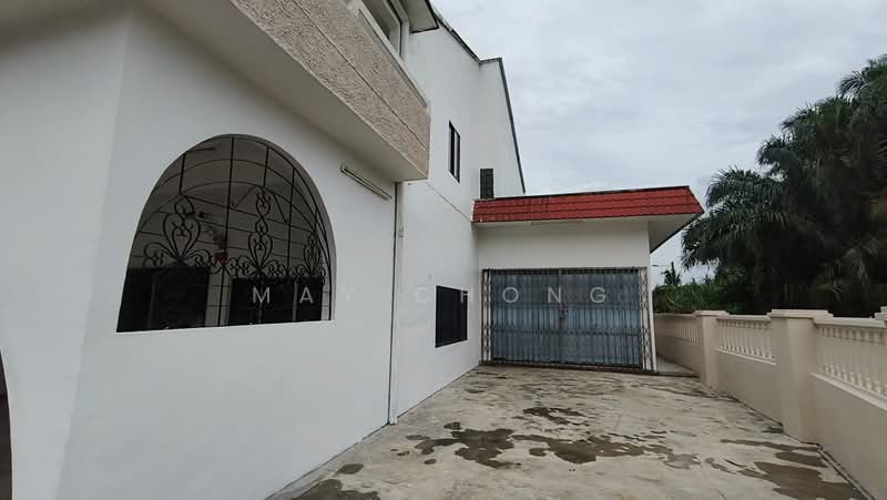 Rumah Teres 2 Tingkat untuk Dijual di Kulai Besar (Kulai) - May Chong - Exterior - PropertyGuru.com.my