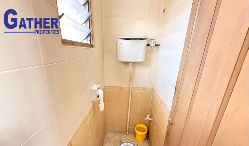 1-storey Terraced House for Sale in Taman Rasi (Menglembu) - Ainsley Thong - Bathroom - PropertyGuru.com.my