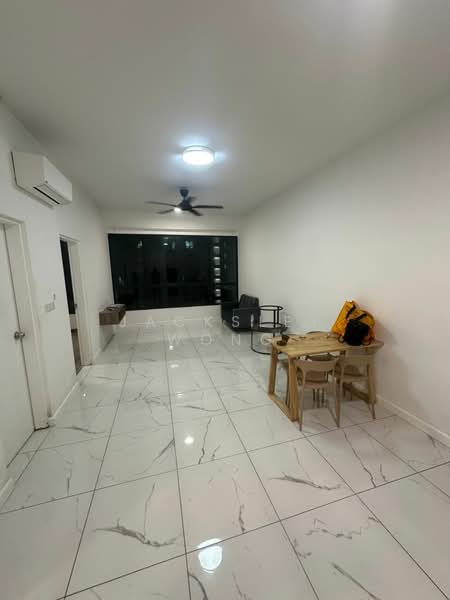 Servis Apartment untuk Disewa di Cubic Botanical - Jacksley Wong - Living Room - PropertyGuru.com.my