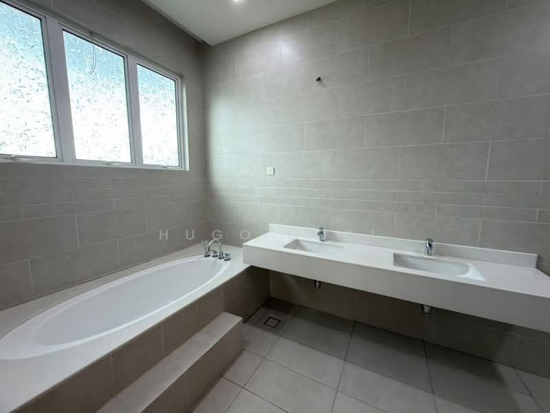Bungalow for Rent in Ampang (Selangor) - Hugo Gooi - Bathroom - PropertyGuru.com.my