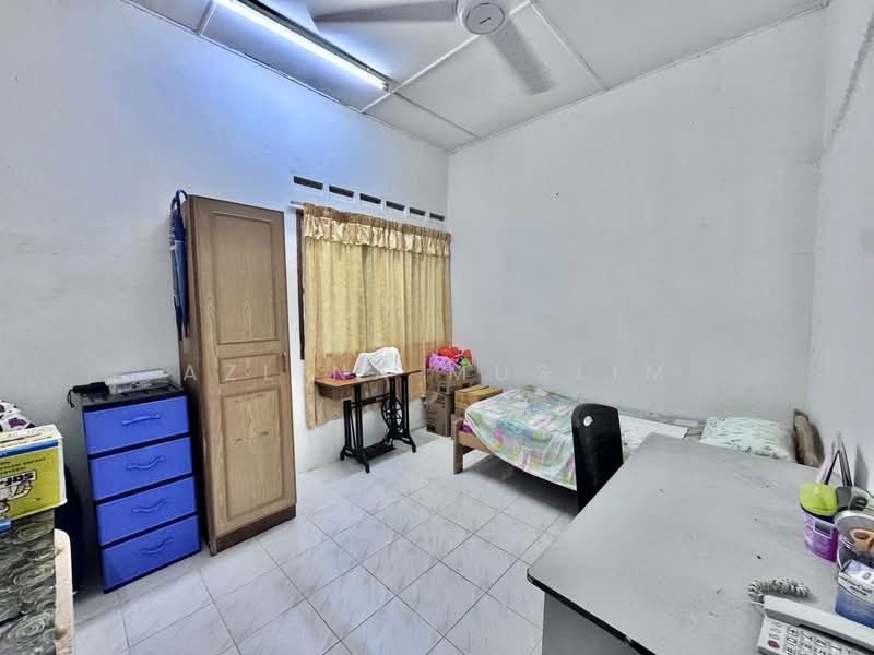 Rumah Teres 1 Tingkat untuk Dijual di Simpang Renggam (Johor) - Azlina Muslim - PropertyGuru.com.my