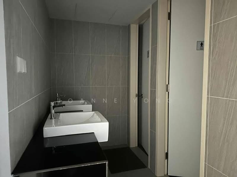 Kilang untuk Dijual di Senai (Johor) - Joanne Yong - Bathroom - PropertyGuru.com.my