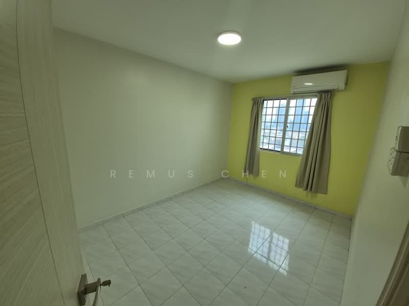 Kondominium untuk Dijual di Kenanga Point - Remus Chen - Interior - PropertyGuru.com.my