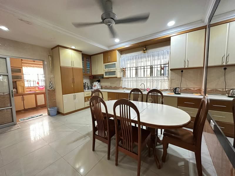 Rumah Berkembar untuk Dijual di Bandar Bukit Tinggi 2 (Klang) - James Teoh - Kitchen - PropertyGuru.com.my