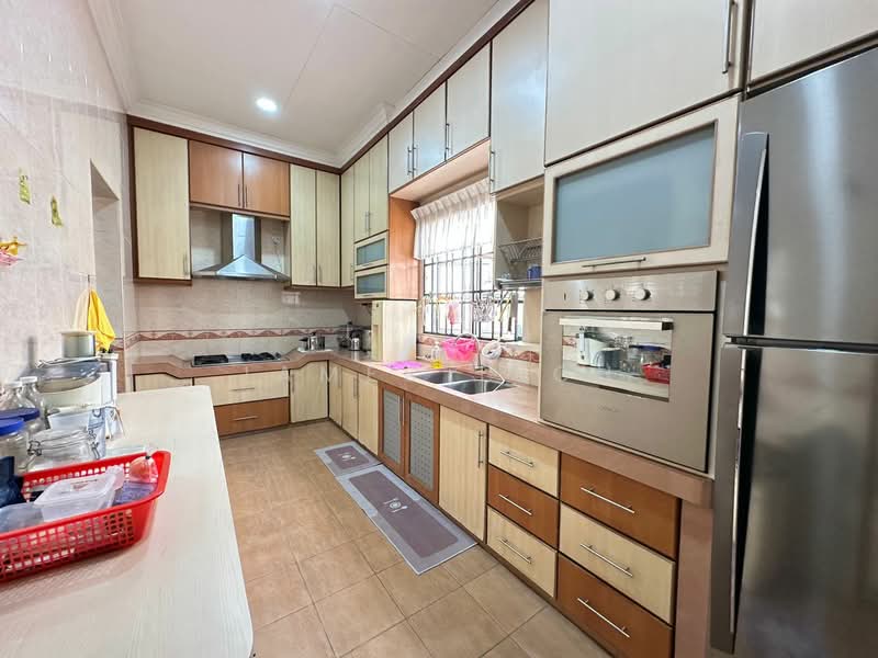 Rumah Berkembar untuk Dijual di Bandar Bukit Tinggi 2 (Klang) - James Teoh - Kitchen - PropertyGuru.com.my