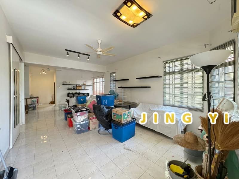 Rumah Berkembar untuk Dijual di Taman Idaman (Simpang Ampat) - Jing Yi - Living Room - PropertyGuru.com.my