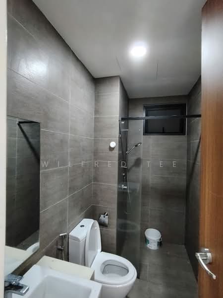 Servis Apartment untuk Disewa di Citizen @ Old Klang Road - Wilfred Tee - Bathroom - PropertyGuru.com.my