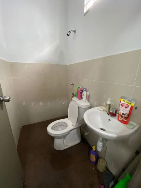 3-storey Terraced House for Rent in Taman Kundang Jaya (Rawang) - Azri Zabidin - PropertyGuru.com.my
