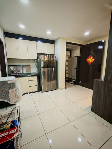 Service Residence for Sale at KSL Residence @ Daya - Vlien Lua - PropertyGuru.com.my