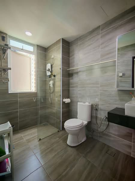 Service Residence for Sale at KSL Residence @ Daya - Vlien Lua - PropertyGuru.com.my