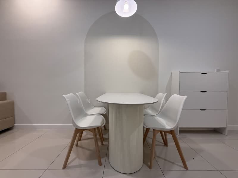 Servis Apartment untuk Disewa di Skyline KL - Gina Tiong - Dining Room - PropertyGuru.com.my