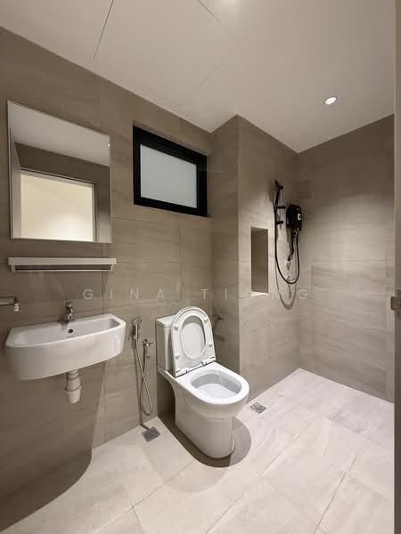 Servis Apartment untuk Disewa di Skyline KL - Gina Tiong - Bathroom - PropertyGuru.com.my