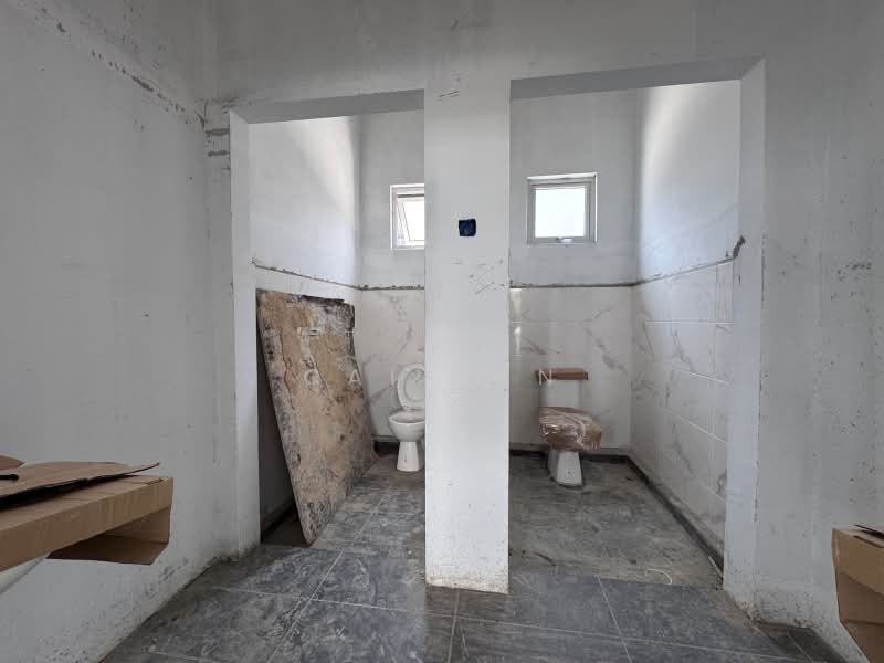 Kilang untuk Disewa di Padang Meha (Kedah) - Cai Yan - Bathroom - PropertyGuru.com.my