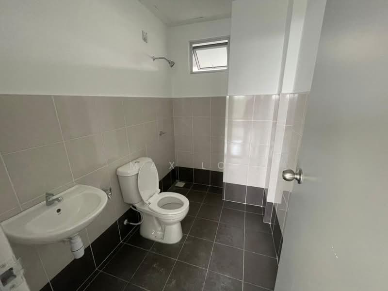 Apartment for Rent at Sri Suria Apartment - Max Low - PropertyGuru.com.my