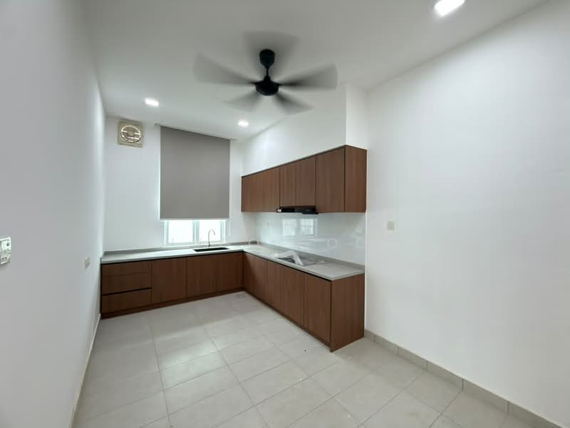 Bungalow for Rent in Ampang (Selangor) - Hugo Gooi - Kitchen - PropertyGuru.com.my