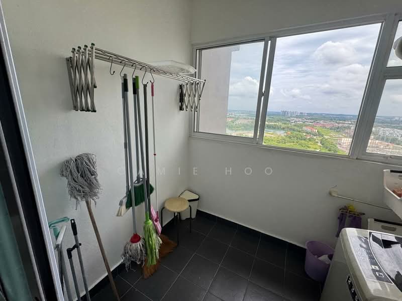 Condominium for Rent at Aurora Residence @ Lake Side City - Camie Hoo - Balcony - PropertyGuru.com.my