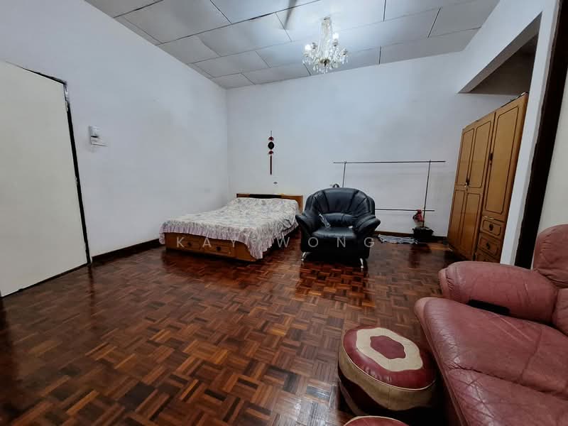 Rumah Teres 2 Tingkat untuk Dijual di Paya Terubong (Ayer Itam) - Kay Wong - Bedroom - PropertyGuru.com.my