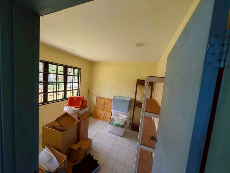 Bungalow for Rent in Bandar Putra (Kulai) - Kun Chai - Interior - PropertyGuru.com.my