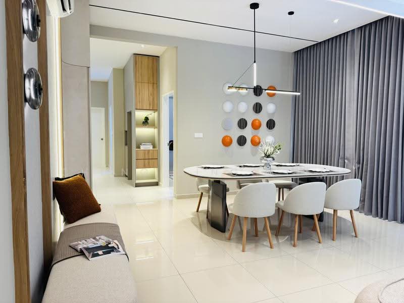 2-storey Terraced House for Sale in Bandar Sri Sendayan (Negeri Sembilan) - Chong Ming Ming - Dining Room - PropertyGuru.com.my