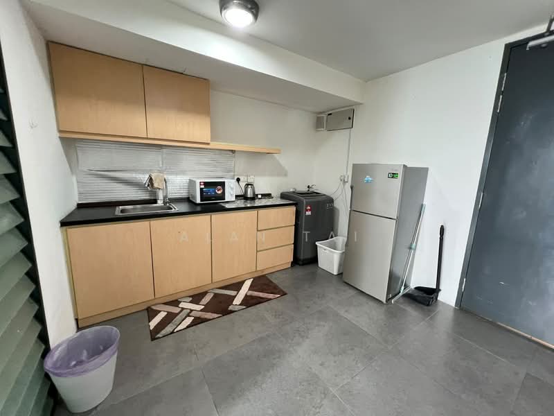 Kondominium untuk Disewa di Empire Damansara (Empire SOHO 2) - Alan Tai - Kitchen - PropertyGuru.com.my