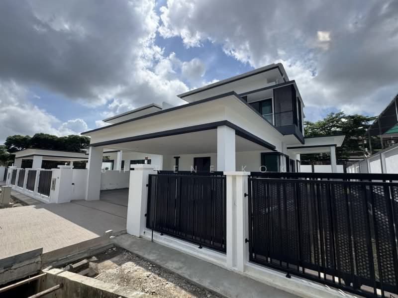 Semi-Detached House for Sale in Stampin (Kuching) - Sherene Kok - Exterior - PropertyGuru.com.my