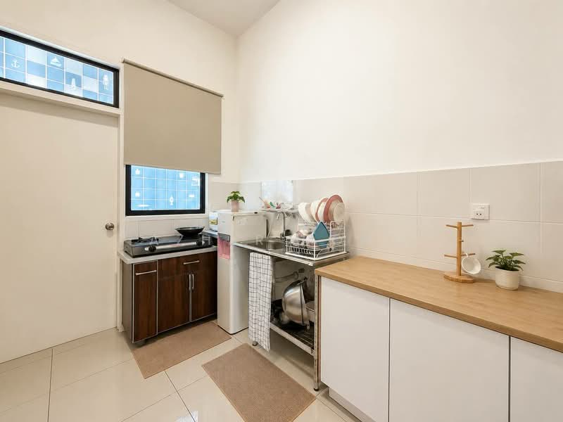 Rumah Teres 2-Tingkat untuk Dijual di Eco Grandeur (Puncak Alam) - Azhar Mohd - Kitchen - PropertyGuru.com.my