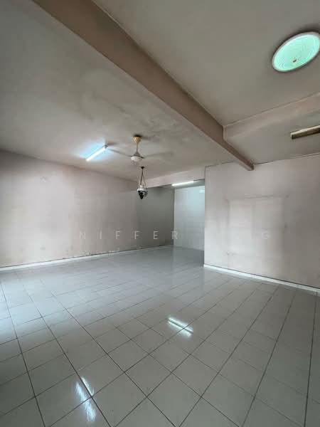 Rumah Teres 2-Tingkat untuk Dijual di Kampung Batu Belah (Klang) - Jeniffer P'ng - Interior - PropertyGuru.com.my