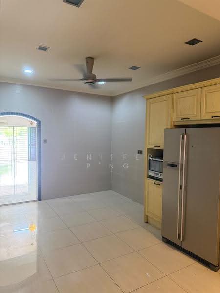 Rumah Teres 2-Tingkat untuk Dijual di Kampung Batu Belah (Klang) - Jeniffer P'ng - Kitchen - PropertyGuru.com.my