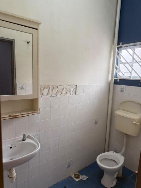 Rumah Teres 2-Tingkat untuk Dijual di Kampung Batu Belah (Klang) - Jeniffer P'ng - Bathroom - PropertyGuru.com.my