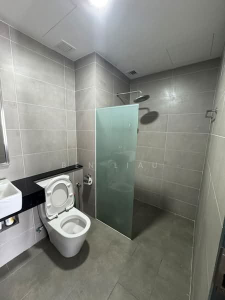 Service Residence for Sale at Tropicana 218 Macalister - Ben Liau - Bathroom - PropertyGuru.com.my