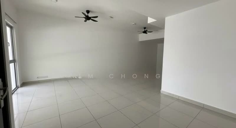 2-storey Terraced House for Sale in Bandar Tropicana Aman (Telok Panglima Garang) - Kim Chong - Living Room - PropertyGuru.com.my