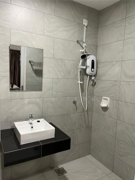 Servis Apartment untuk Disewa di Sky Trees - Jin Teok - Bathroom - PropertyGuru.com.my