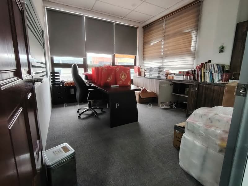 Kilang untuk Disewa di Taman Desa Cemerlang (Ulu Tiram) - Philip Book - PropertyGuru.com.my