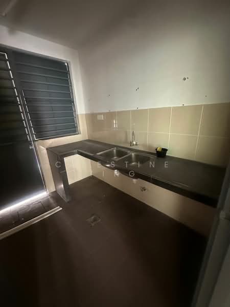 2-storey Terraced House for Sale in Taman Semenyih Mewah (Semenyih) - Celestine Ting - Kitchen - PropertyGuru.com.my