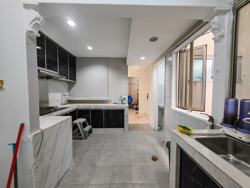 Condominium for Sale at La Villas Condominium - Dave Phang - Kitchen - PropertyGuru.com.my
