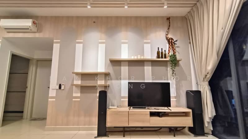 Servis Apartment untuk Disewa di Setia City Residences - Max Khor Phor xiong - Living Room - PropertyGuru.com.my
