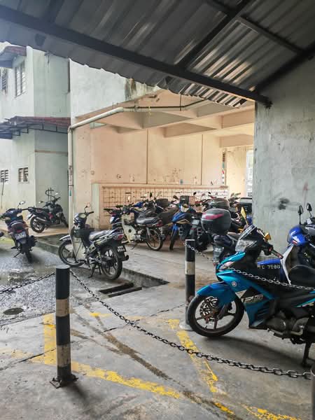 Flat for Sale at Flat Danau Kota - JC Lee - Car Park - PropertyGuru.com.my