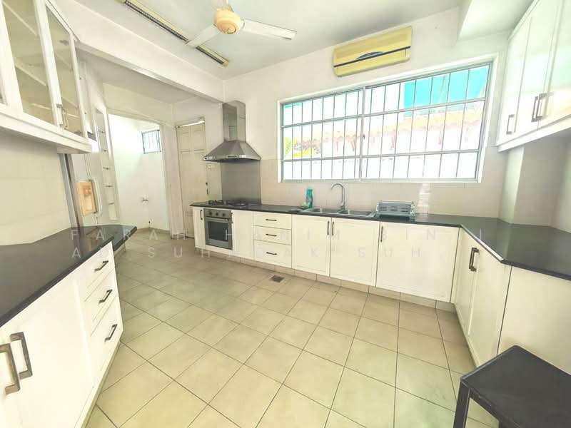 Rumah Banglo untuk Dijual di Taman SA (Bangsar) - FARAH HANIM BINTI AD SUHADAK SUHADAK - Kitchen - PropertyGuru.com.my