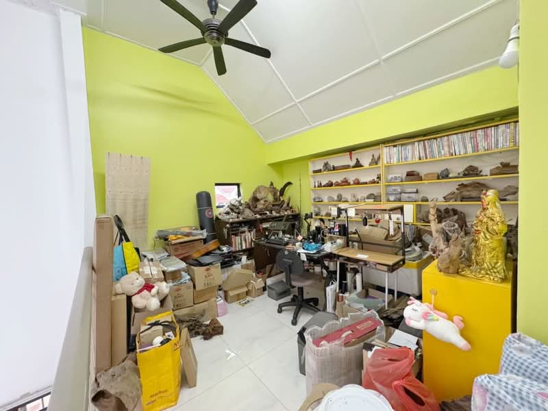 1.5-storey Terraced House for Sale in Taman Pelangi Indah (Ulu Tiram) - Jim Ng - PropertyGuru.com.my