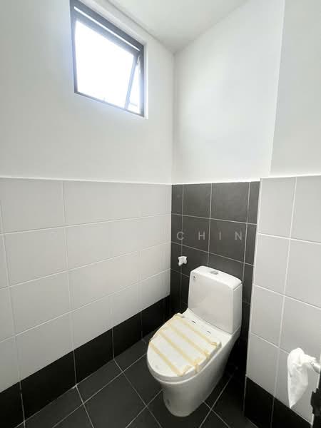 Kedai untuk Disewa di Kota Masai (Pasir Gudang) - Olivia Ching - Bathroom - PropertyGuru.com.my