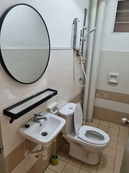 Condominium for Rent at Residensi Laguna (Sunway Belvedere) - Raymond Ling - Bathroom - PropertyGuru.com.my