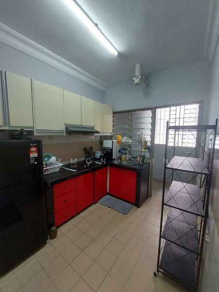 Condominium for Rent at Residensi Laguna (Sunway Belvedere) - Raymond Ling - Kitchen - PropertyGuru.com.my