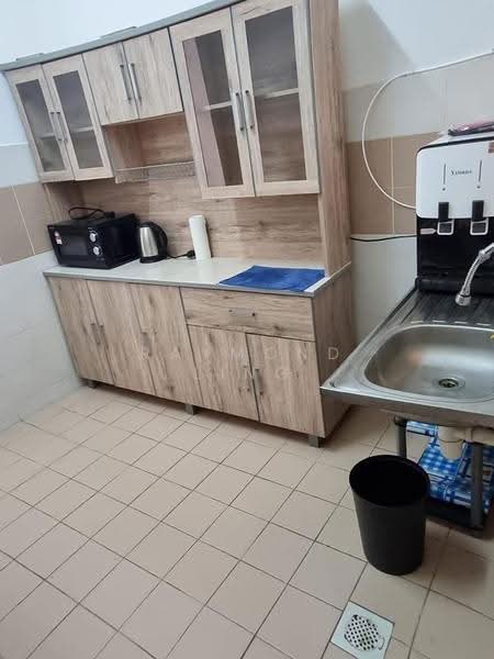 Kondominium untuk Disewa di Residensi Laguna (Sunway Belvedere) - Raymond Ling - Kitchen - PropertyGuru.com.my